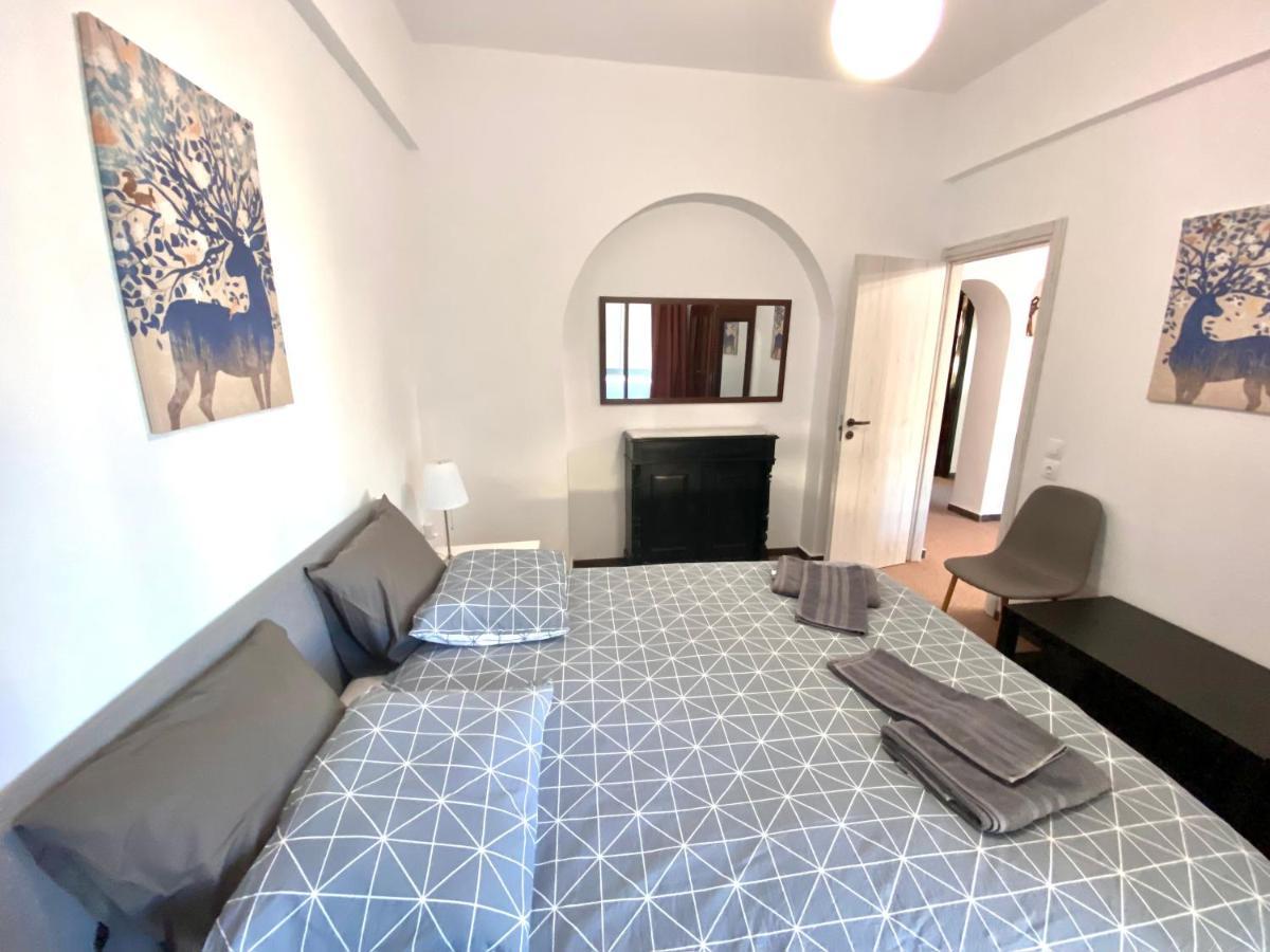 Classic 2 Bedroom Apartment Next To Metro - Marousi เอเธนส์ ภายนอก รูปภาพ